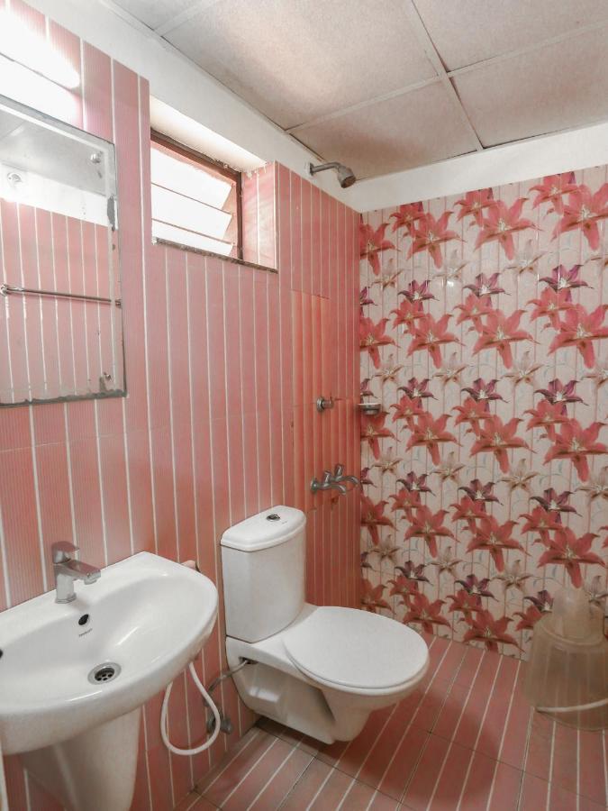 Hare Krishna inn Guruvāyūr Eksteriør bilde